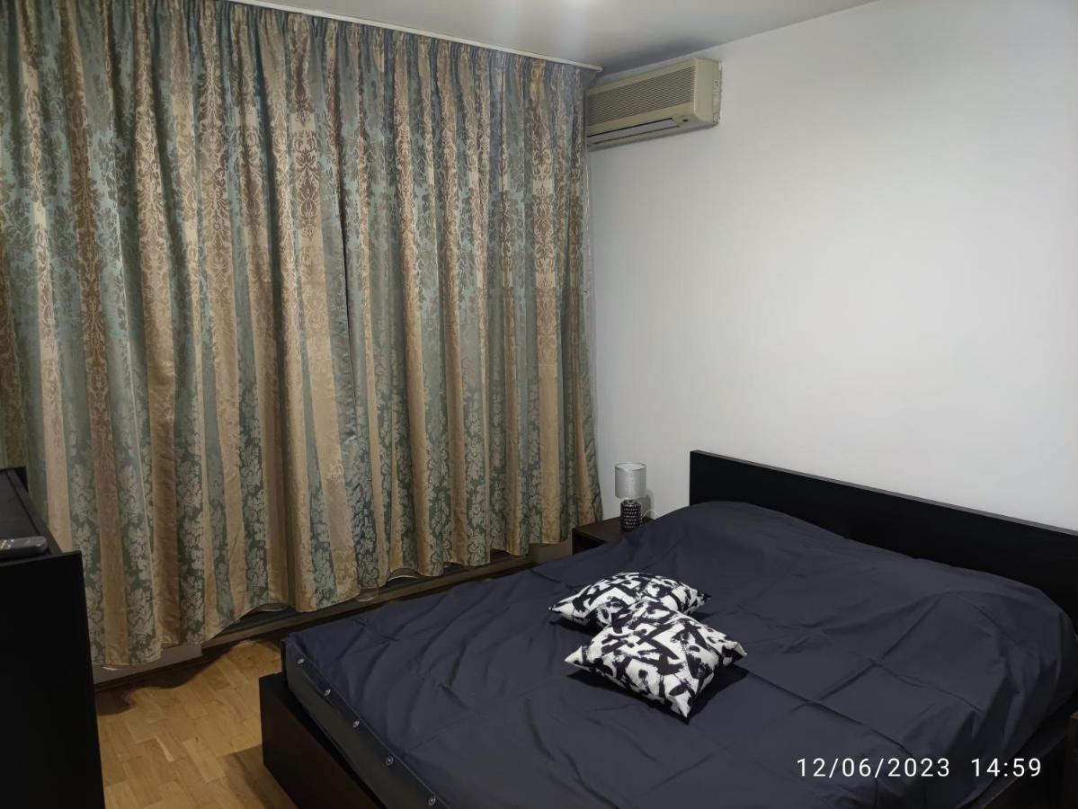 Fabian Central Apartment بوخارست المظهر الخارجي الصورة